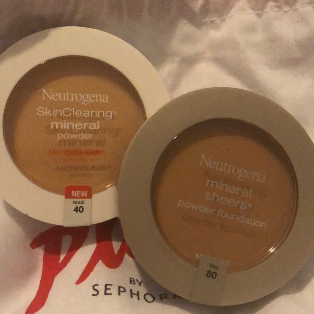 Neutrogena set of 2 powder and powder foundation